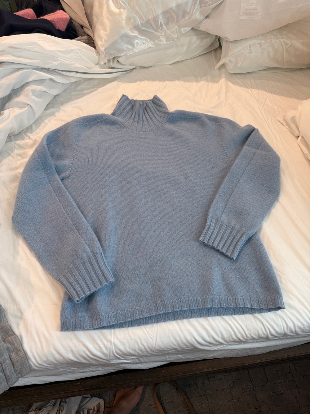 Frauenschuh - 100% Cashmere Women’s Turtle/Mock Neck Sweater